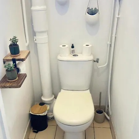 Apartment Grand Appartement, 300m Des Transports En Commun